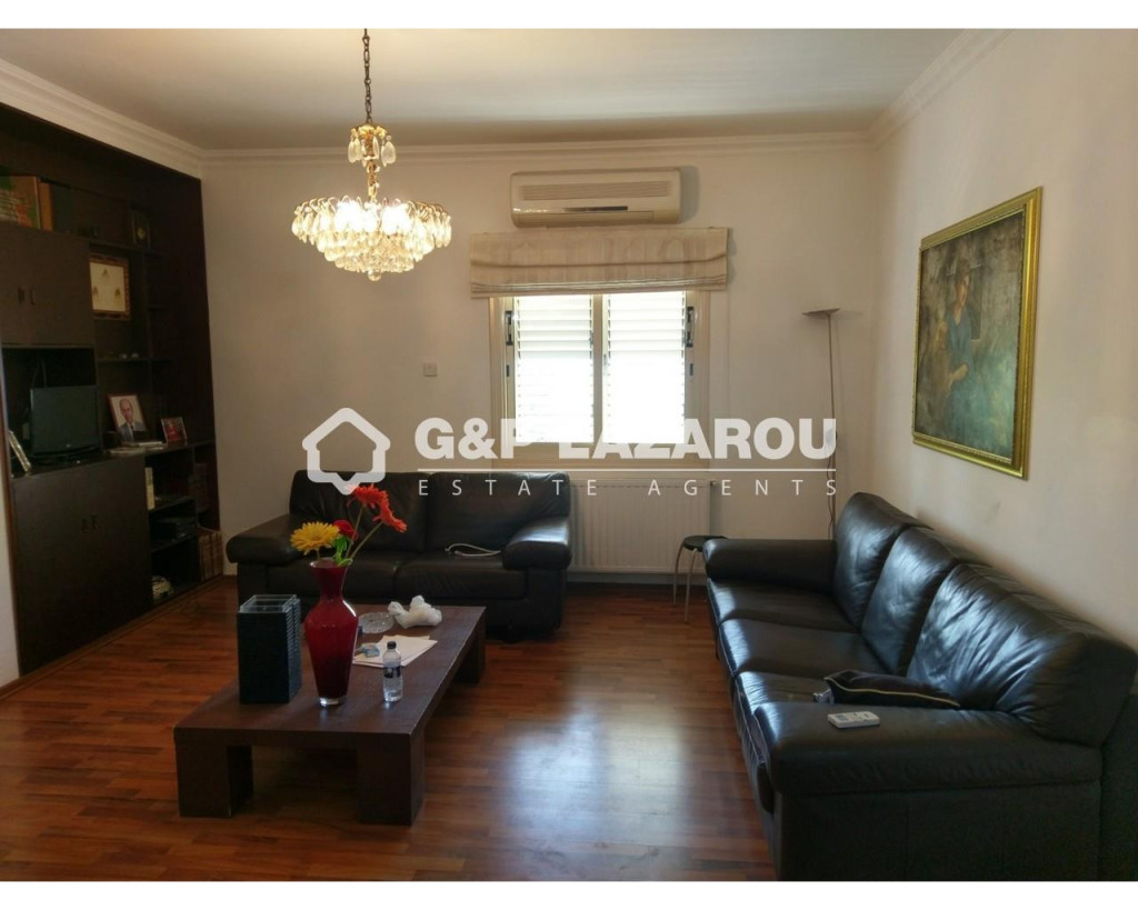 For Sale, House, Detached House, Nicosia, Strovolos, Akropoli, 325 m², 279 m², EUR 370,000