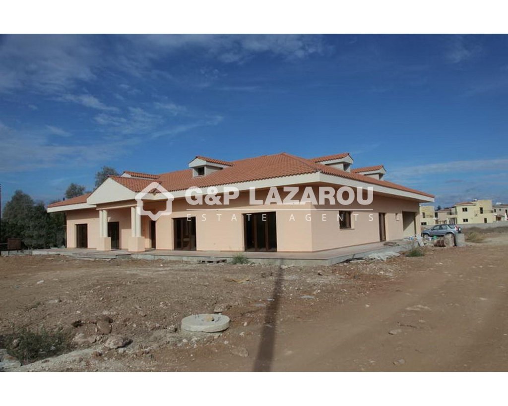 For Sale, House, Detached House, Paphos, Chlorakas, 580 m², 3,430 m², EUR 1,300,000