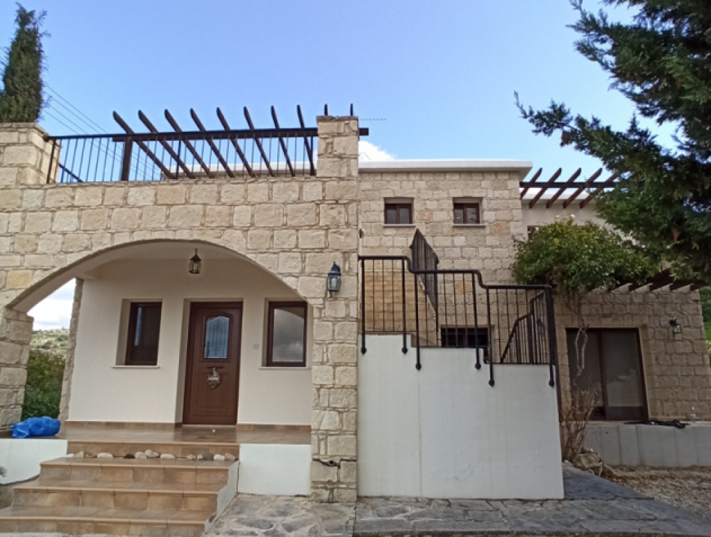 For Rent, House, Detached House, Paphos, Peristerona, 600m², €1,200