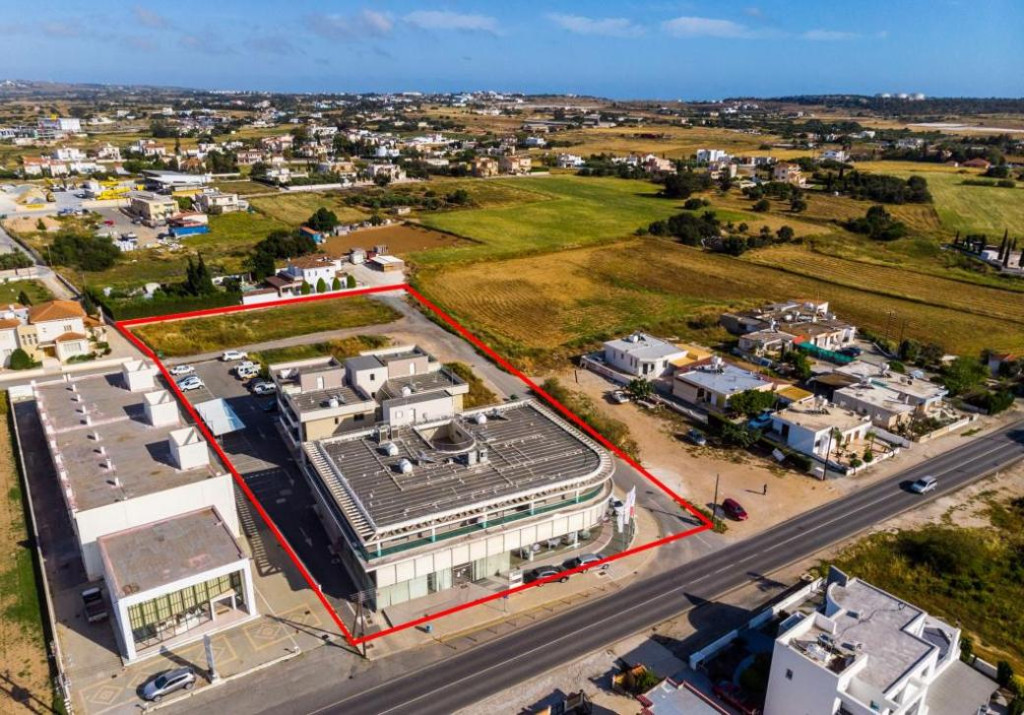 For Sale, Building, Famagusta, Paralimni, € 2,800,000