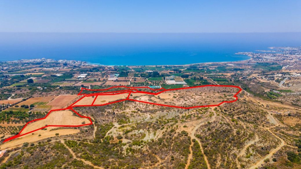 For Sale, Land, Paphos, Kissonerga, 176,340m², €5,200,000