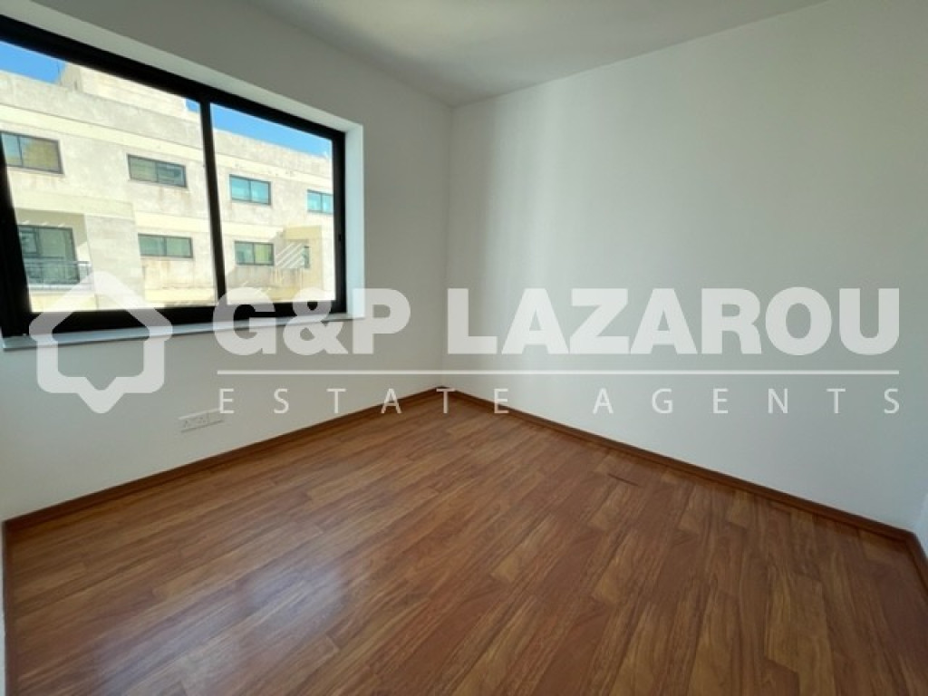 For Rent, Office, Nicosia, Trypiotis, 155m², €500